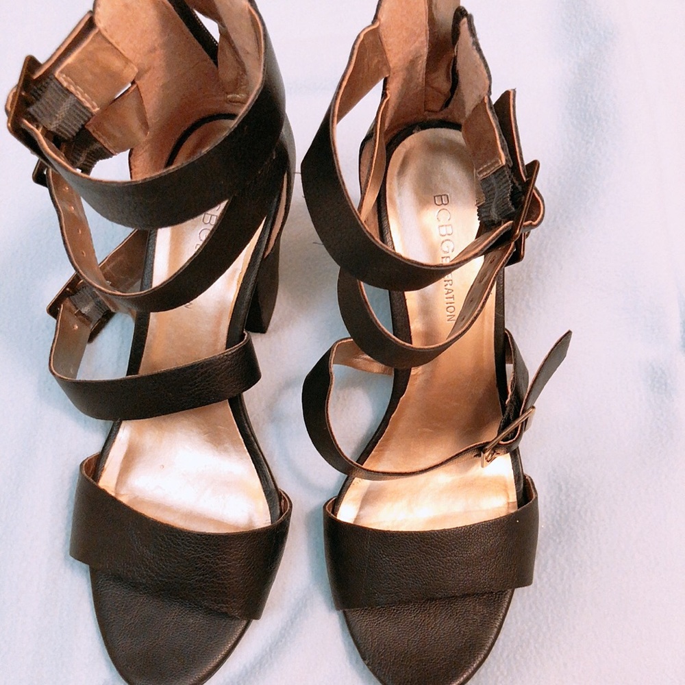 BCBGeneration Sandle (size6)